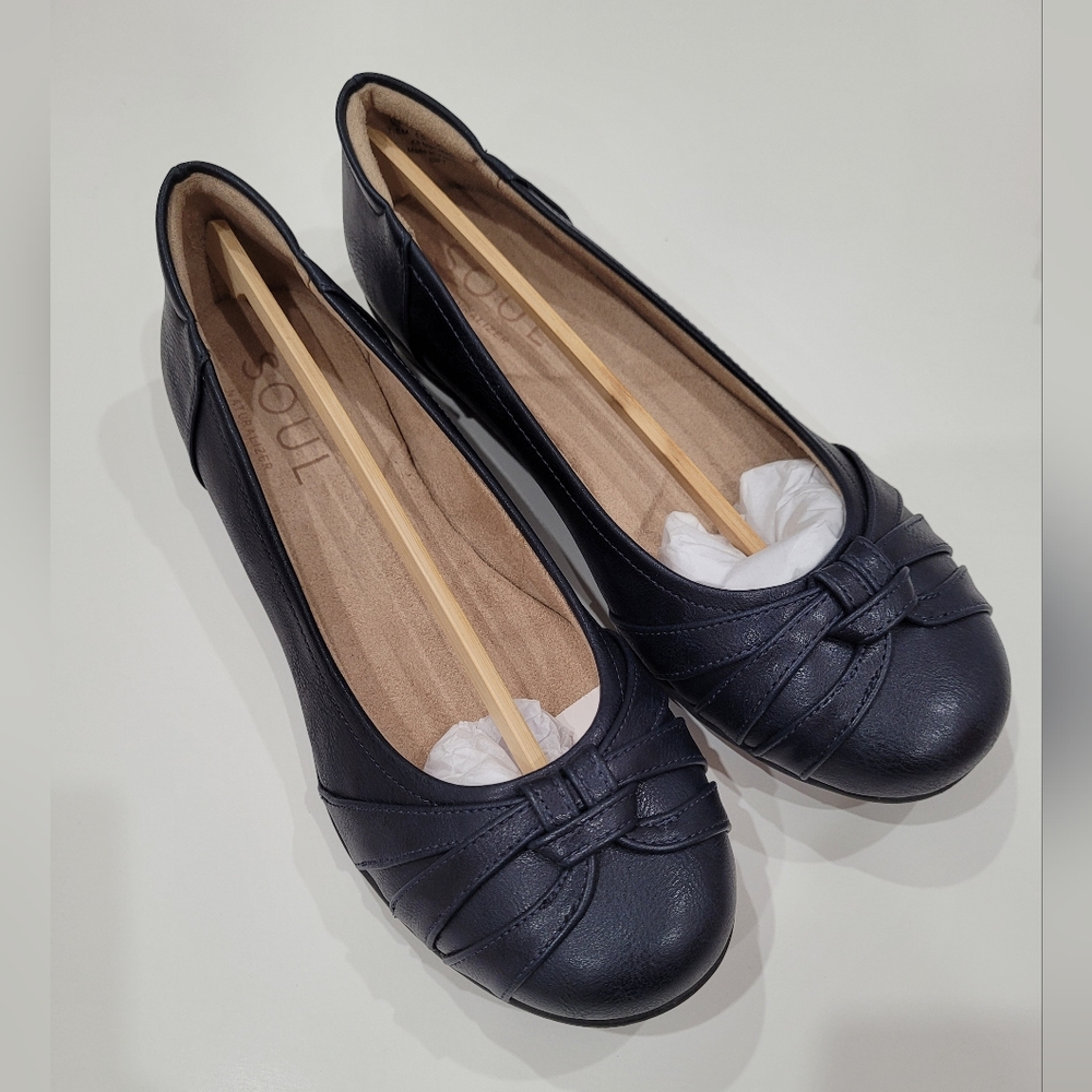 NATURALIZER Women's Flat | size 7.5 |Navy Blue